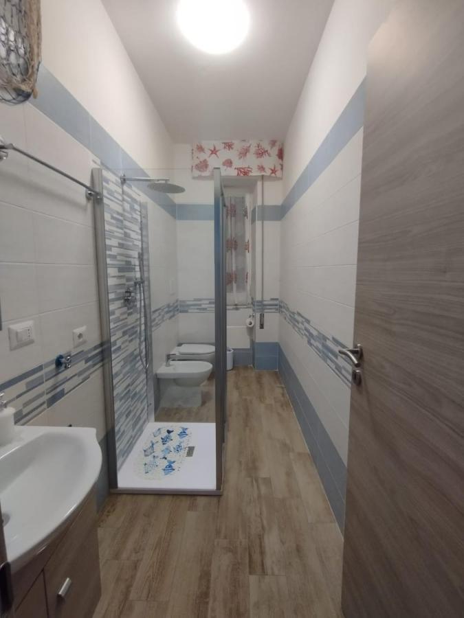 Blue Dream Apartment Gaeta Ngoại thất bức ảnh